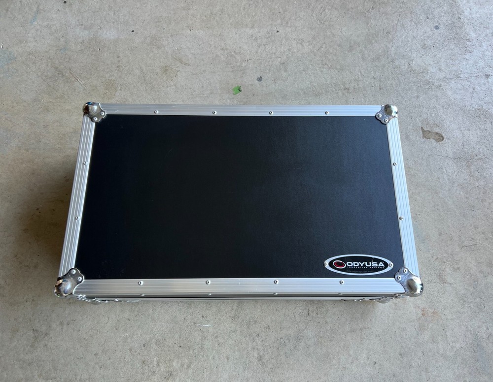 Odyssey Flight Case for Pioneer DDJ-SX2 Controller