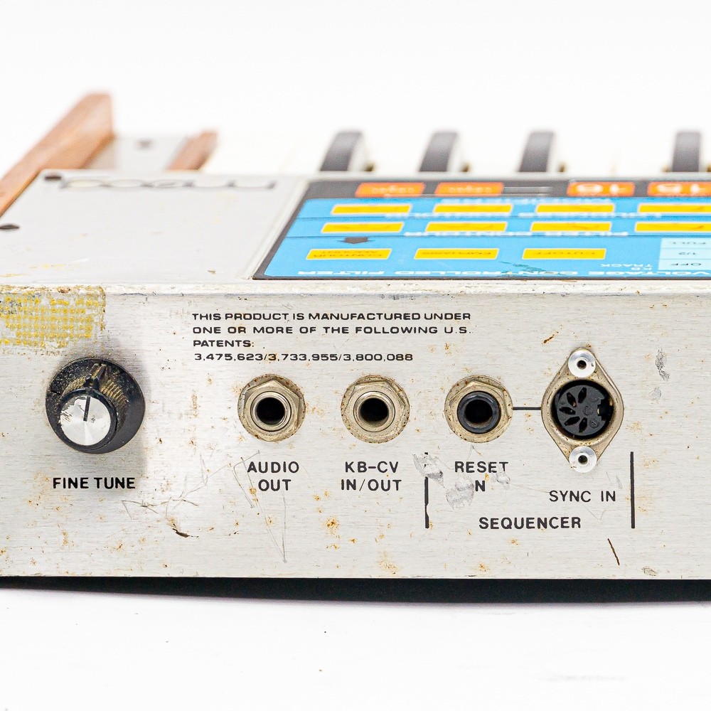 Moog Source Analog Synthesizer – Vintage 37-Key Mono Synth with Patch Memory