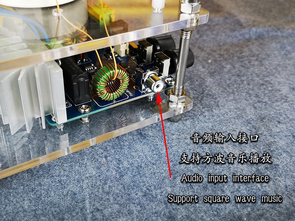 Tesla Coil Desktop-level integrated solid-state music Tesla coil 110~220v