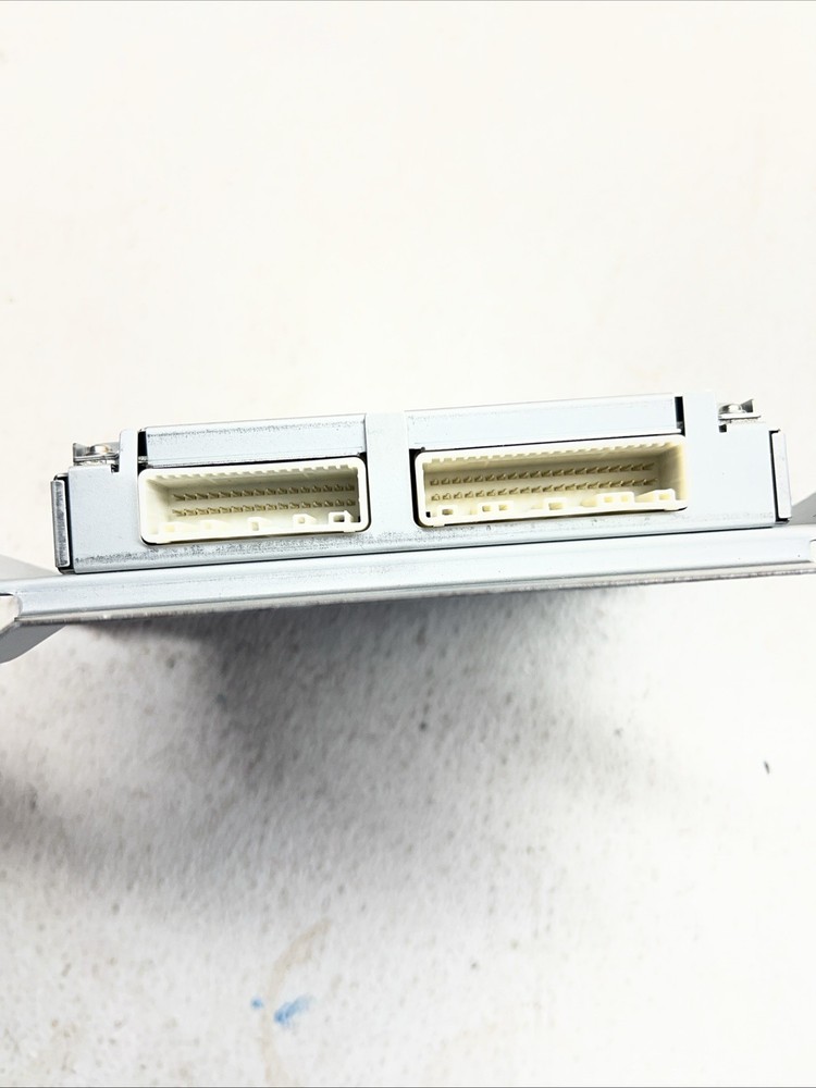 2015-2017 Infiniti QX50 Camera Computer Control Module OEM 284A1-5UB0A