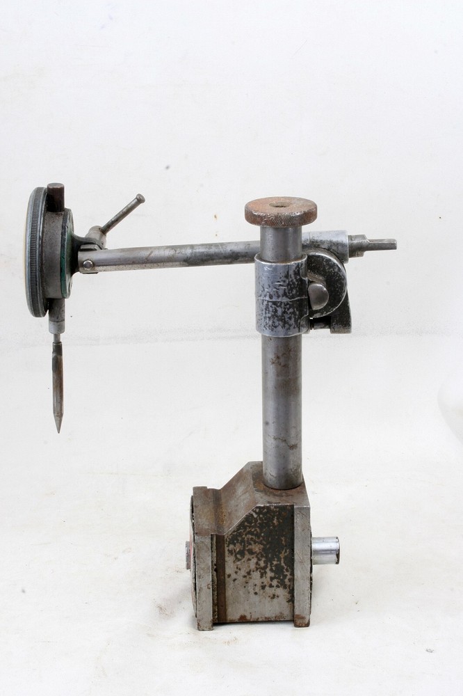 Well-used Eclipse No 901 magnetic base + Standard 311 dial indicator