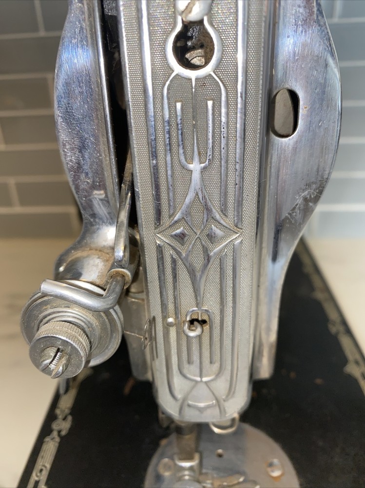 Star De Luxe Model 25 Sewing Machine Rare Art Deco Design