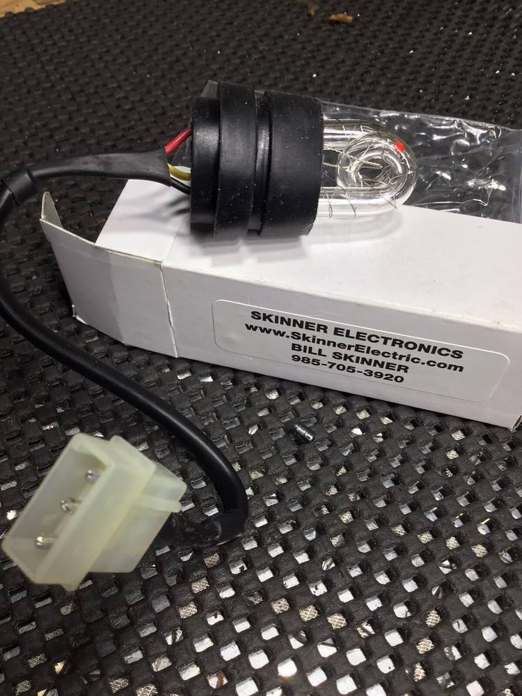 Hideaway Strobe Tube Whelen S30HACP 30 watt Code3 Sho Me HAW SKINNER ELECTRONICS