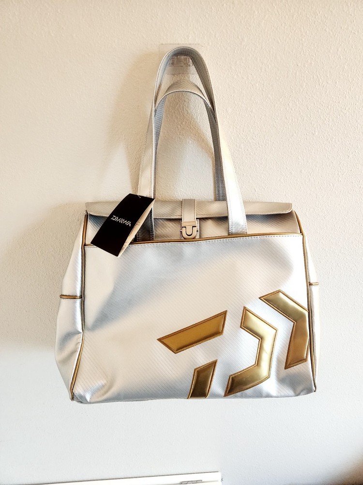 Daiwa Hera Multi Bag-Silver