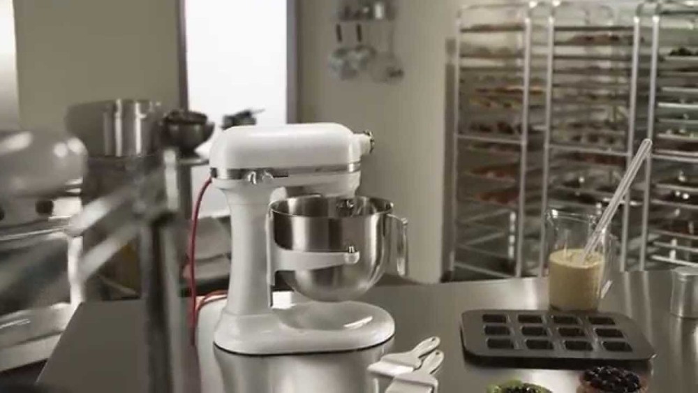 KitchenAid Commercial 8-Quart Stand Mixer | Contour Silver