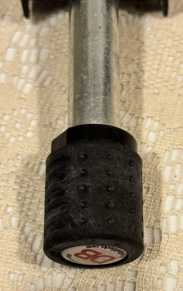 NEW DeadBolt HitchLock 5/8" Diameter Class 3 and 4 Hitch Lock 2" with 2 Keys