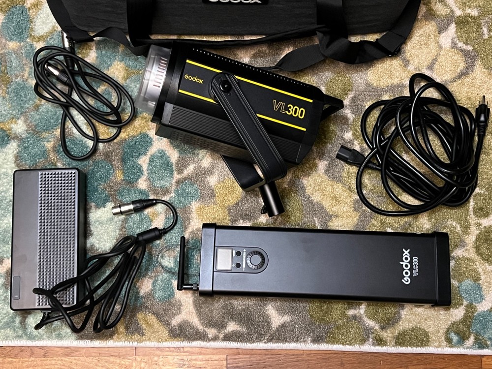Godox VL300 LED Video Light
