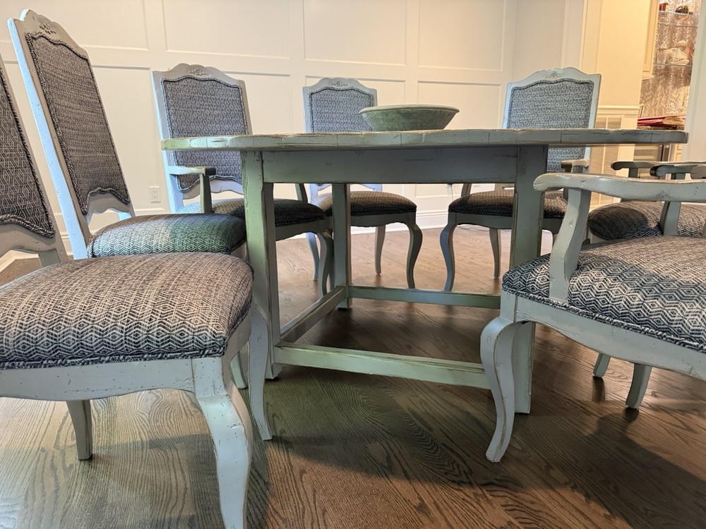 Kitchen Table And Chairs
