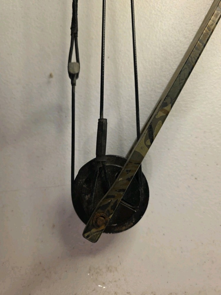 PSE Silverhawk Compound Bow Hunting Camo Vintage