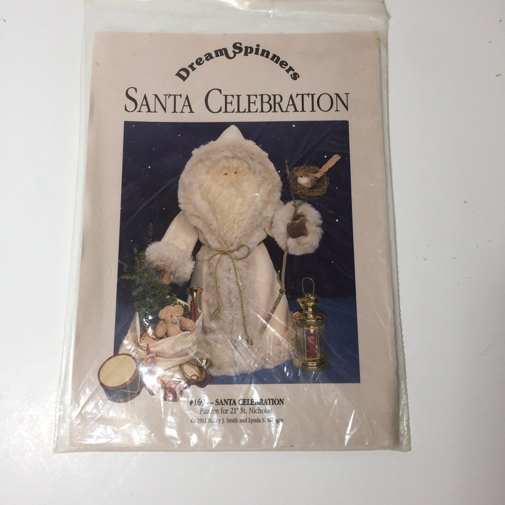 Santa Celebration 21" St. Nicholas Pattern Dream Spinners