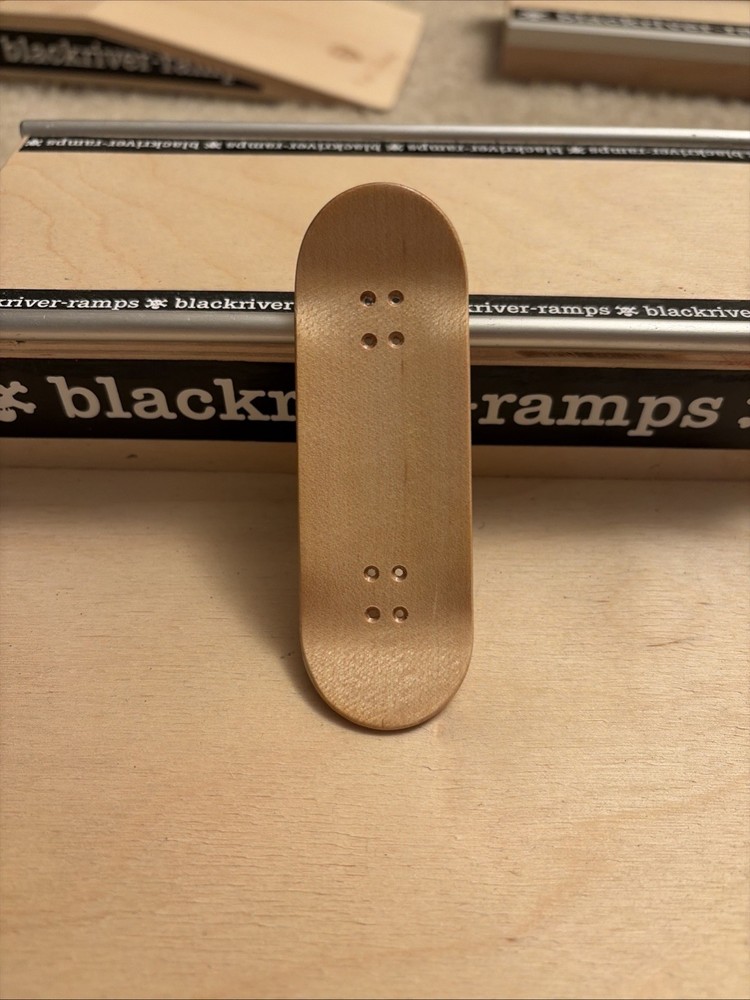 32mm Professional Wooden Fingerboard
