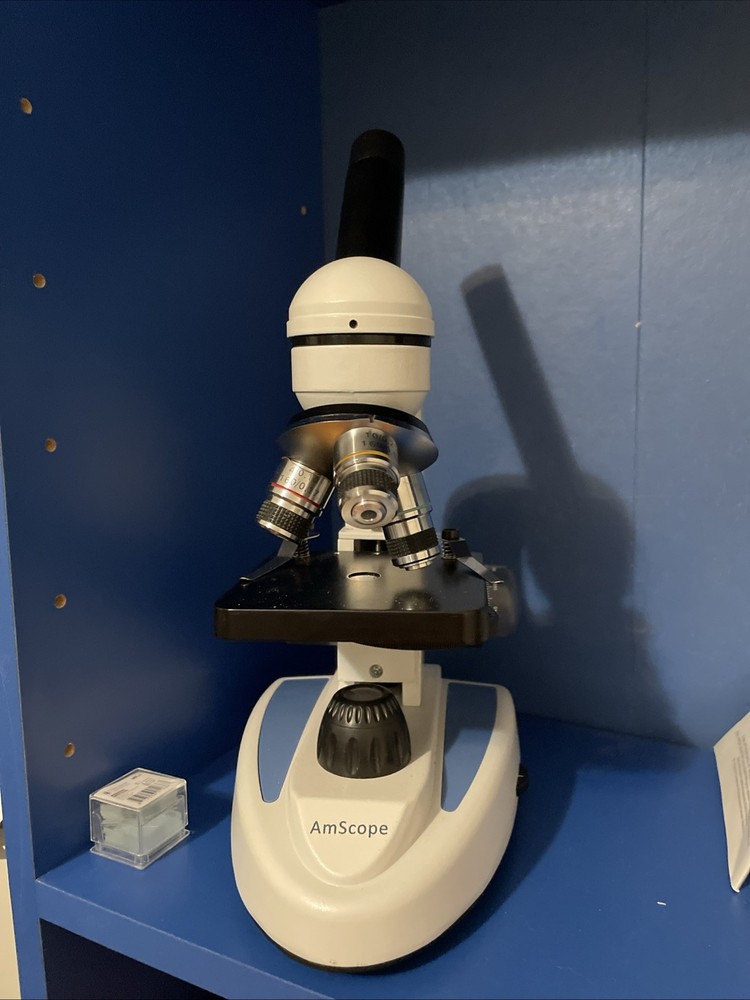 Am Scope Biological Microscope Model Cap-116F with 72 Pc and Accessories