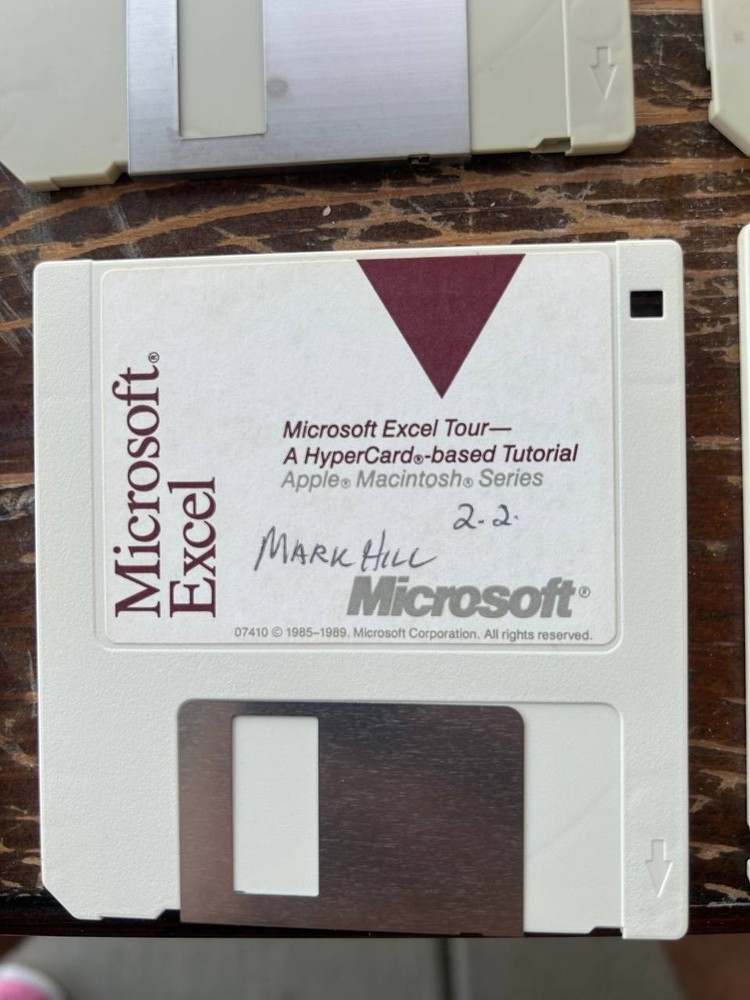 Vintage Microsoft Excel Macintosh Software 6-Disk Set Manuals Sampler