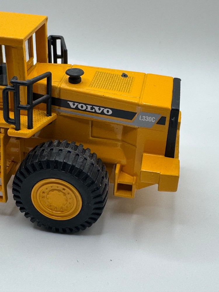 JOAL COMPACT VOLVO BM L330C BTP LOADER 1:50 CONSTRUCTION