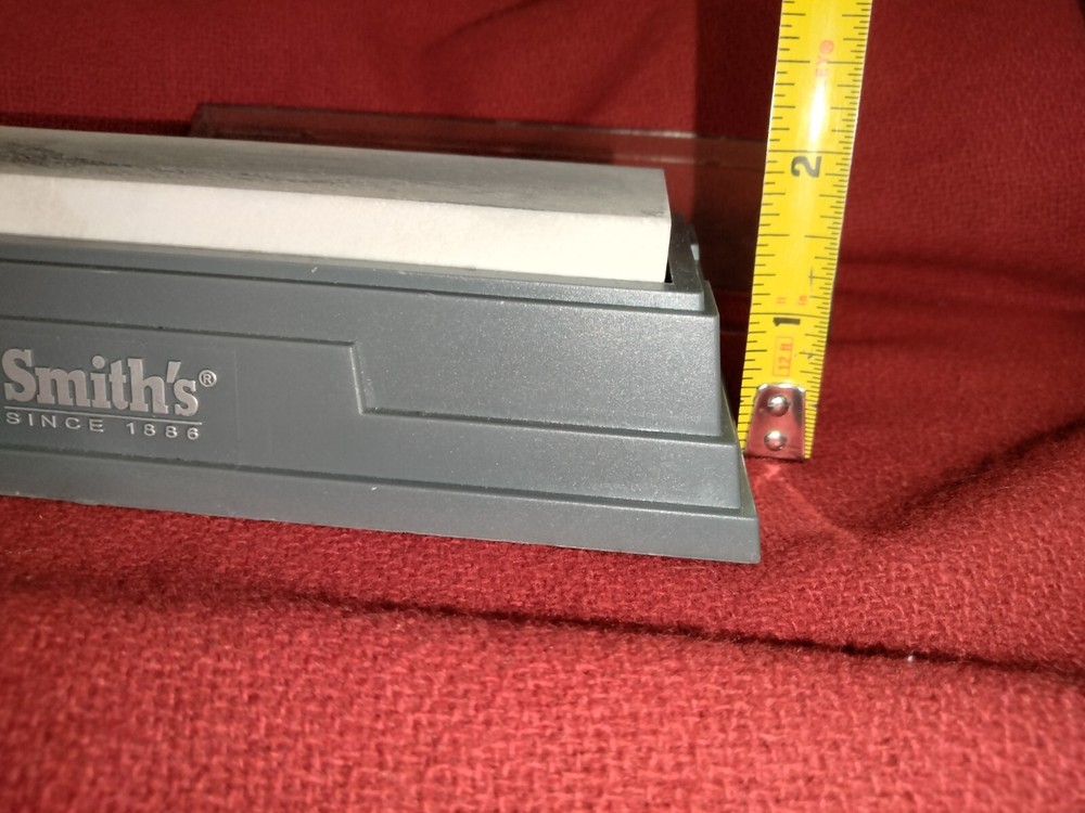 Smith's 6" fine knife sharpening stone with plastic case stand
