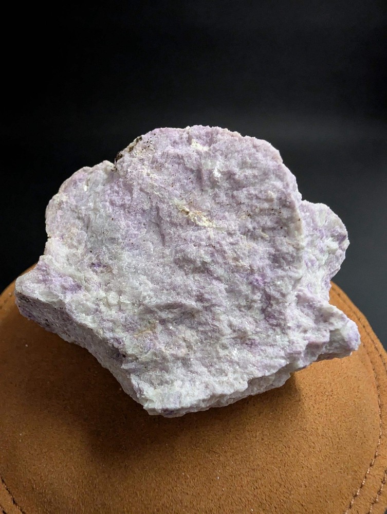 Hackmanite (UV Reactive) – Afghanistan – 200 grams