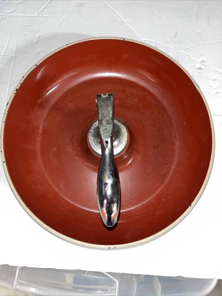 MCM SS Lacquer Ware Nutcracker Dish Bowl Red Vintage Japan