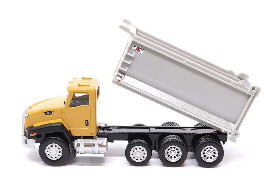 Diecast Masters 84643CS Cat CT660 Dump Truck 1/64 Scale Model