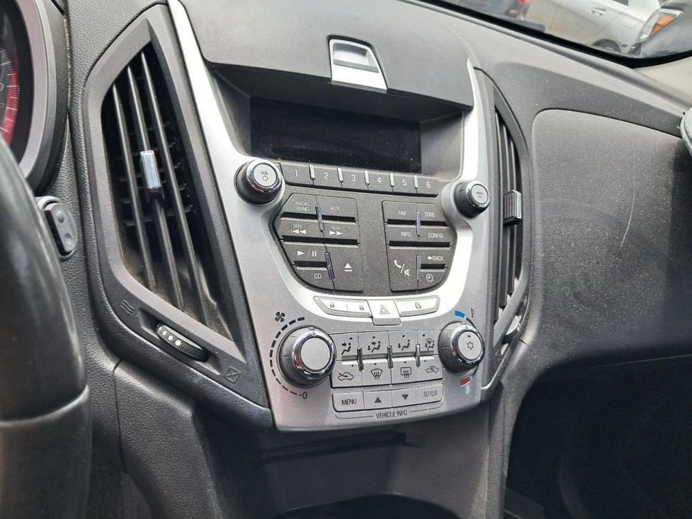 EQUINOX 2011 Glove Box 4744678