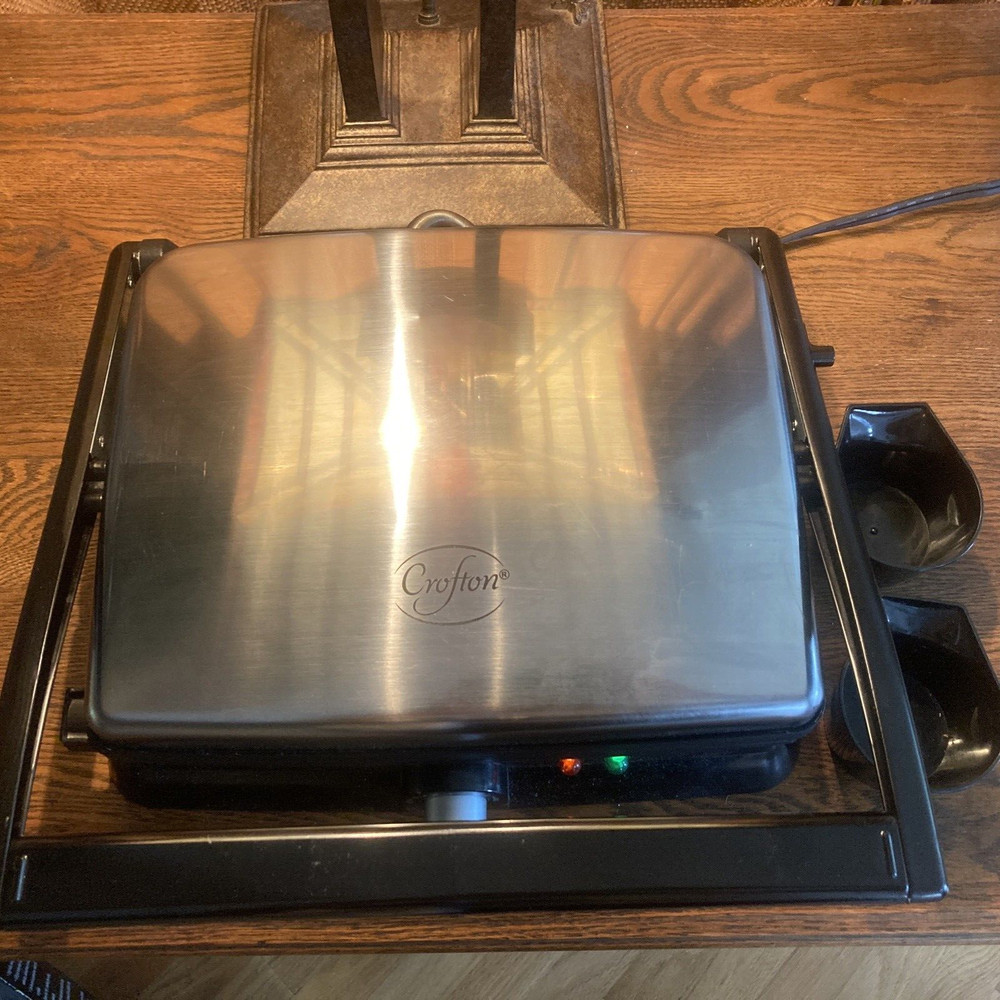 Large CROFTON Health Grill / Panini Maker Stainless w/Box
