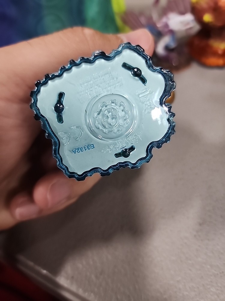 Skylanders SWAP FORCE Character Figure: COUNTDOWN (blue base)