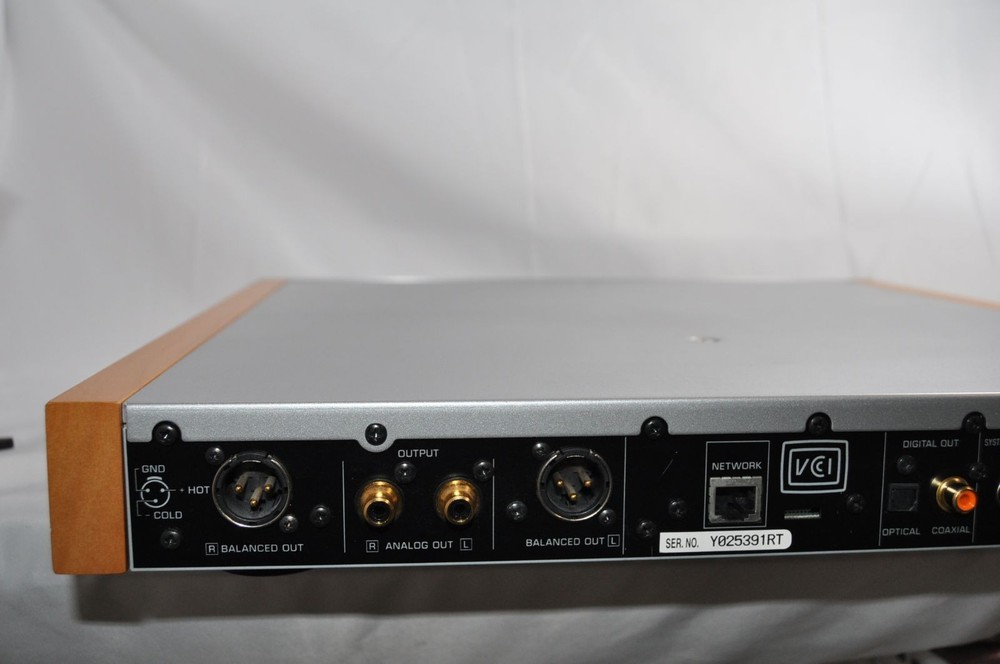 YAMAHA NP-S2000 Network Pure Audio Player Tested From Japan