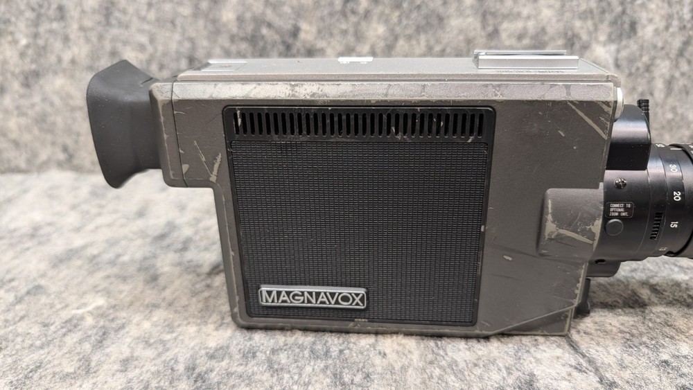 Magnavox VR8238BK01 Video Camera - Untested