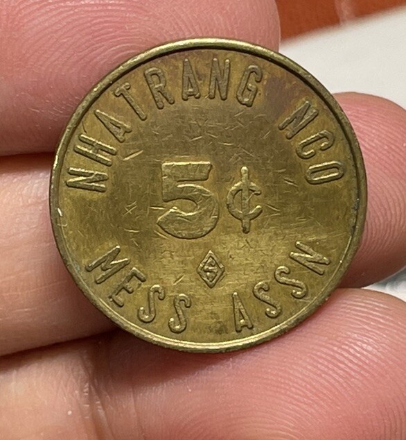 Unknown Cross Bow Club 5 Cents Trade Token