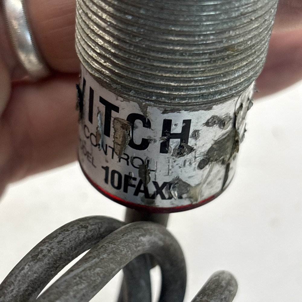 ECA Photo Switch Inductive Proximity Limit Control Type 51MCS30 Model 10FAXX