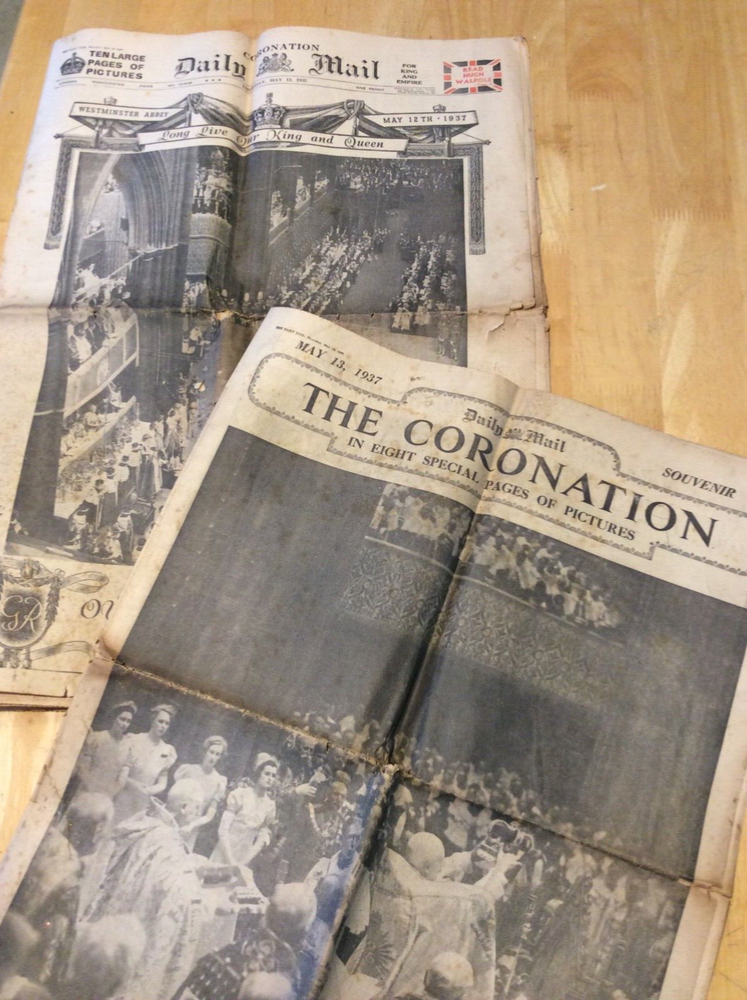 1937 Coronation Daily Mail with Souvenir Supplement