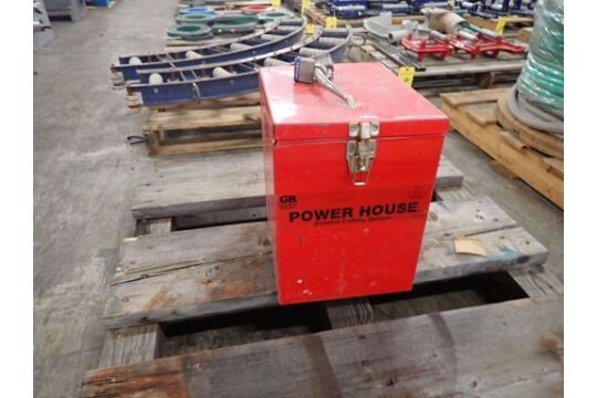 VICTOR TORCH HOSES WITH GAUGES AND CASE