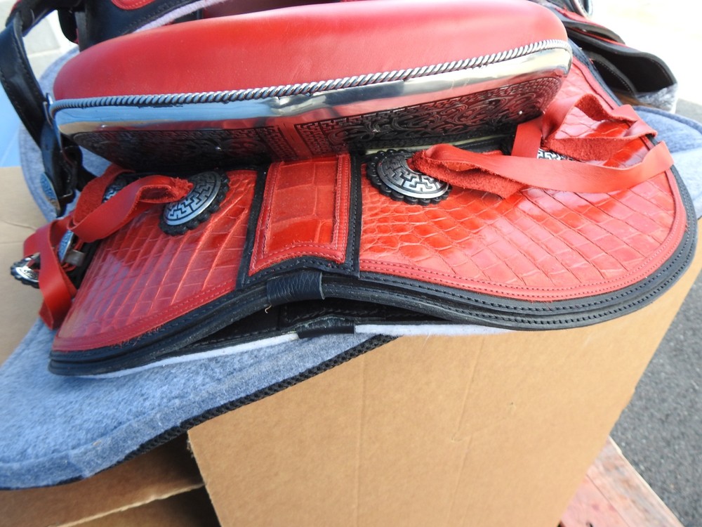 Alpha Cimarron Red Saddle Show Saddle FANCY Red/Black