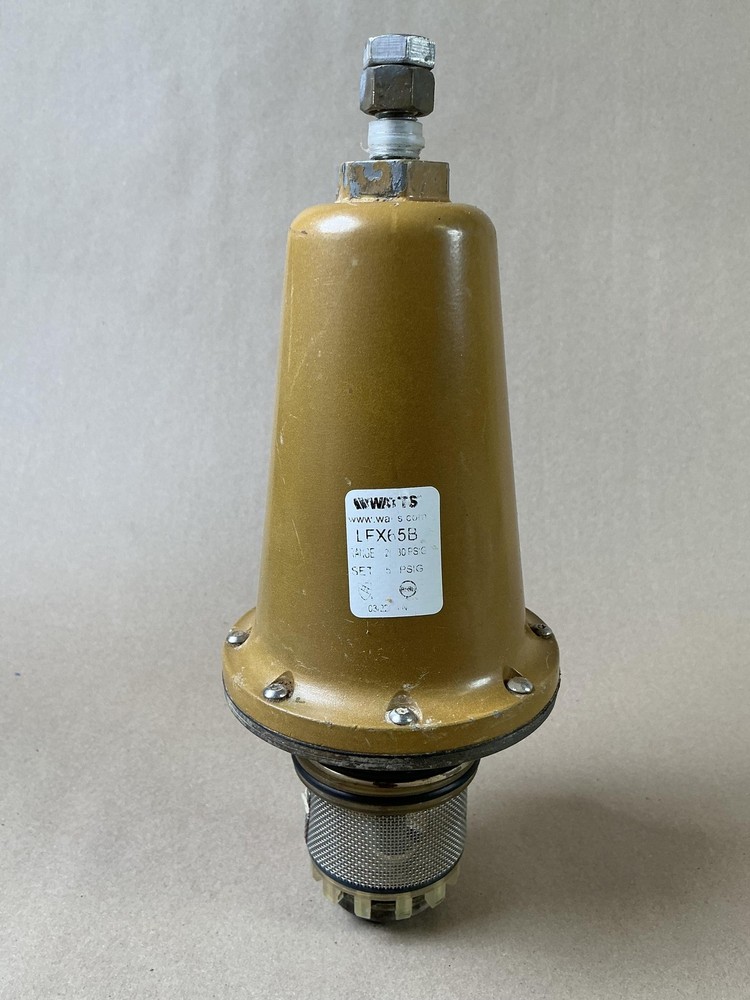Watts LFX65B Low Pressure Regulator Valve 2-30 PSIG Set 5 PSI Gold Used