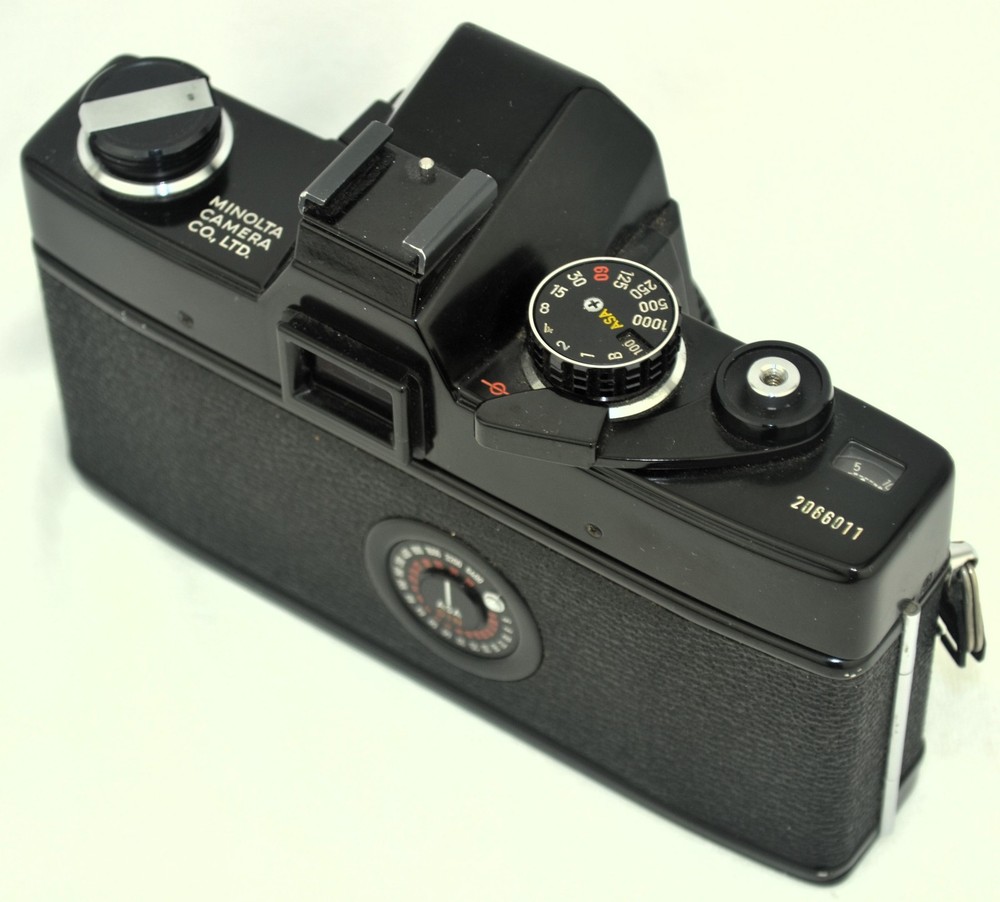 Gorgeous BLACK Vintage MINOLTA Camera - SRT 101 - MINT