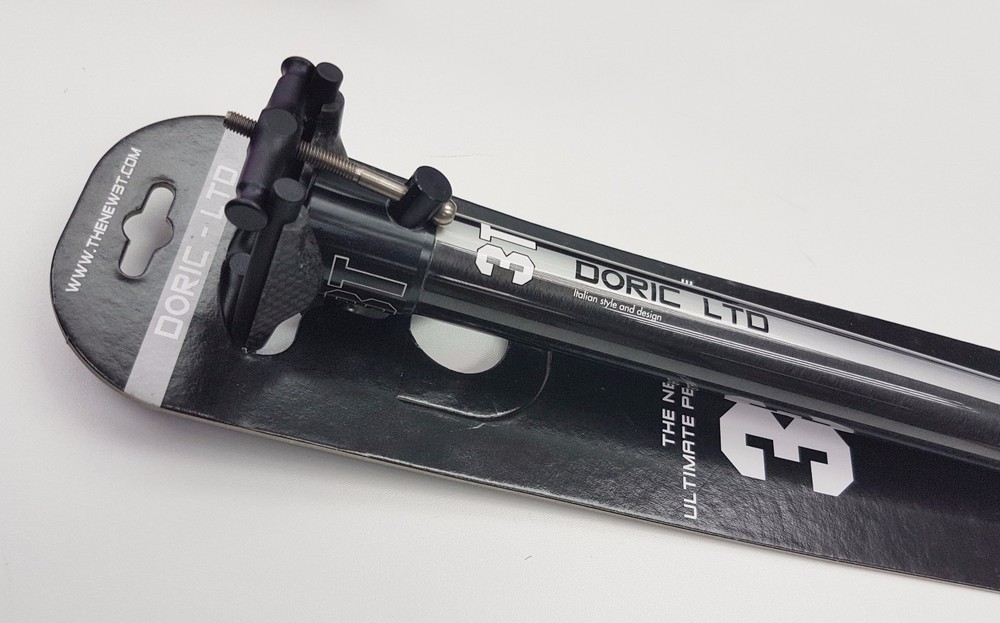 3T Doric LTD Carbon Seatpost Black Ø31.6/400mm