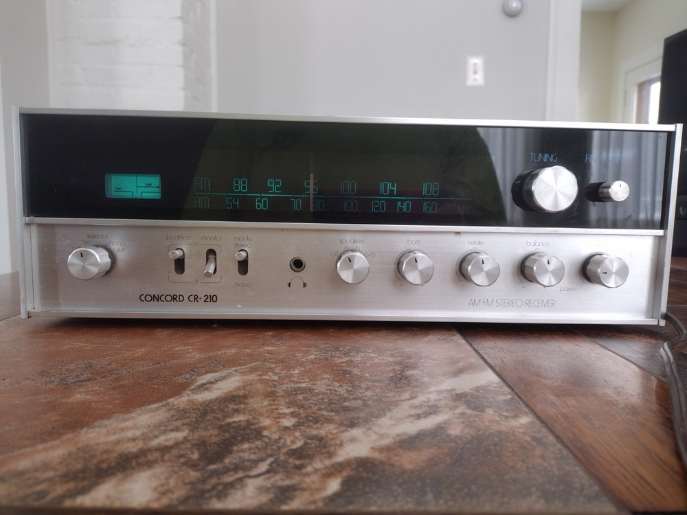 Concord CR-210A AM/FM Stereo Receiver