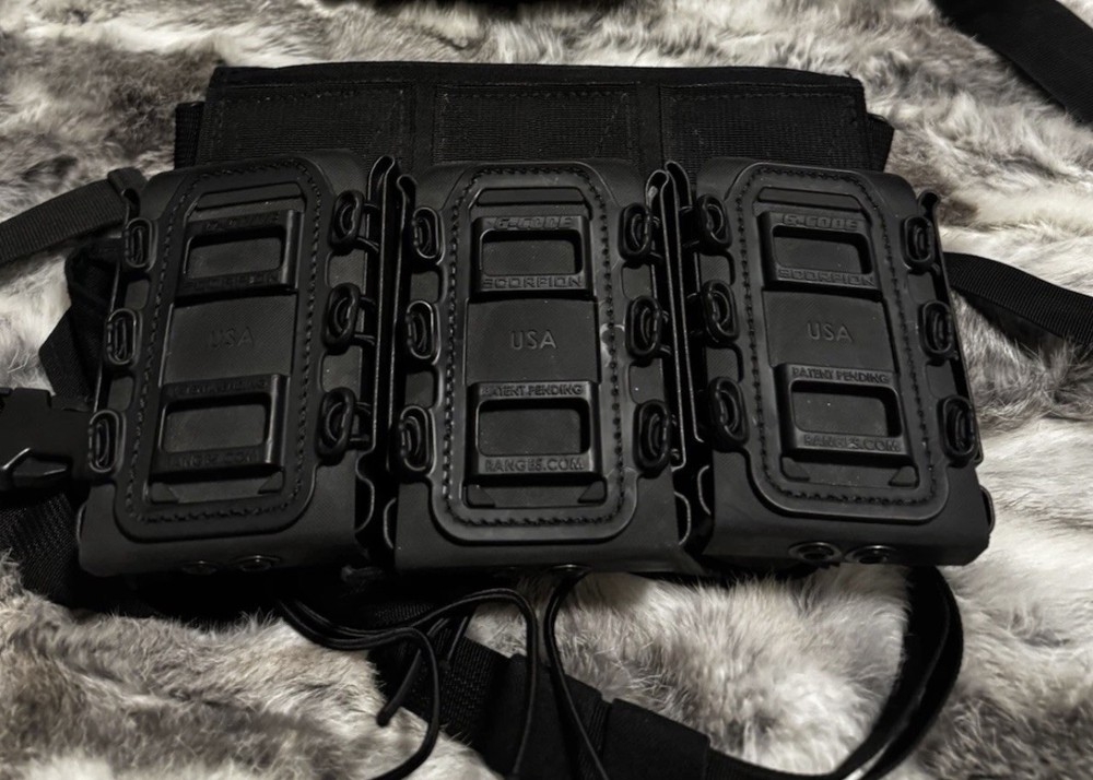 Mira Safety CM-7M Gas Mask Bundle