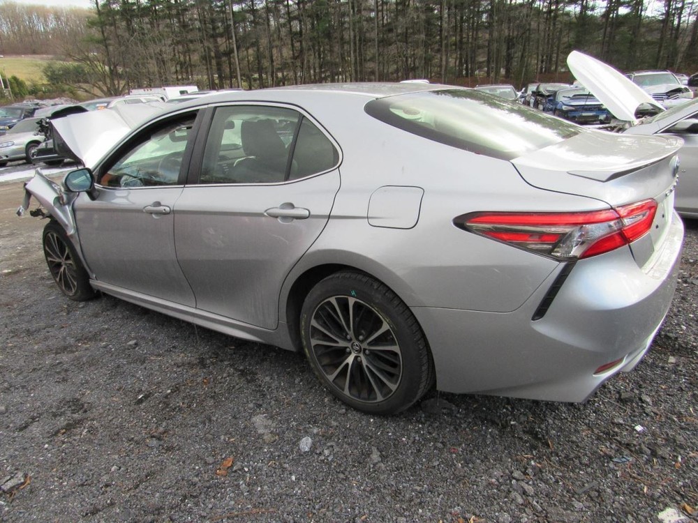 CAMRY 2018 Glove Box 1013462