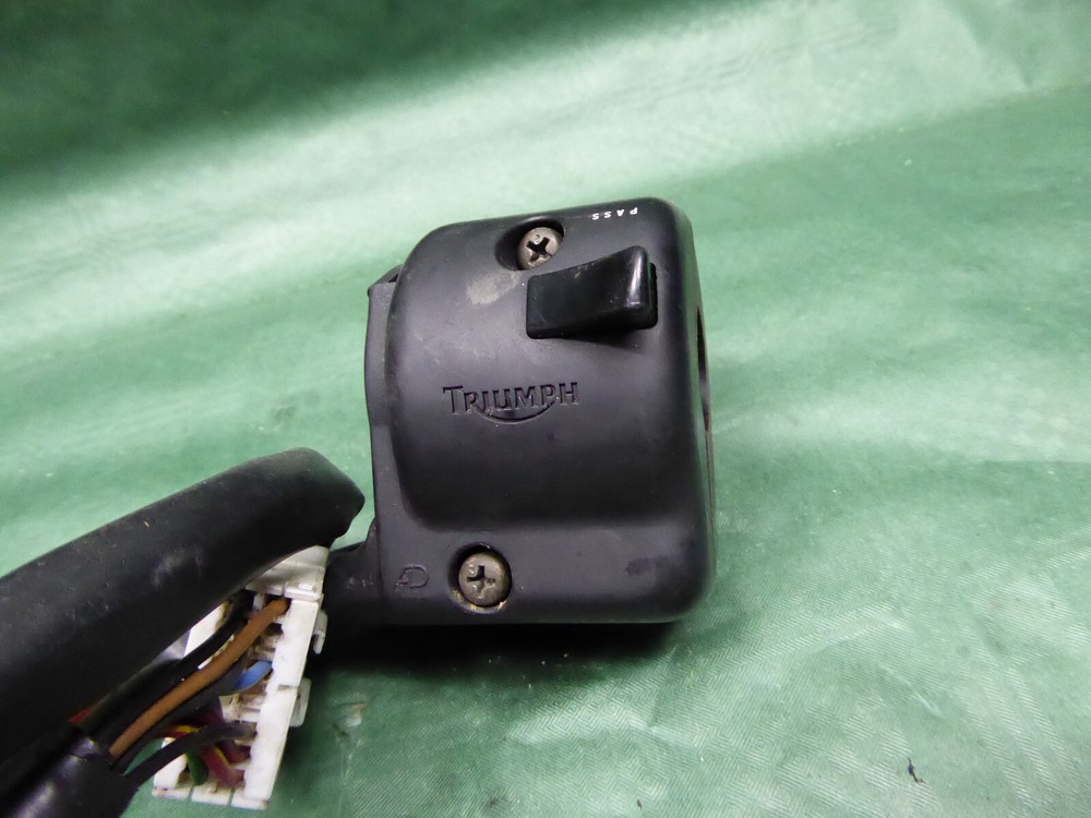 TRIUMPH SPRINT ST RS THUNDERBIRD 900 LEGEND (int.956*) CONTROL SWITCH DASH