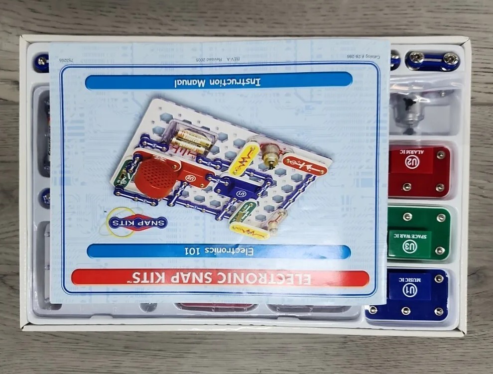 Electronic Snap Kit Electronics 101 -Build 100 Exciting Projects 28-286 Complete