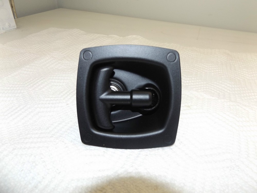 VOLVO LATCH 12745686