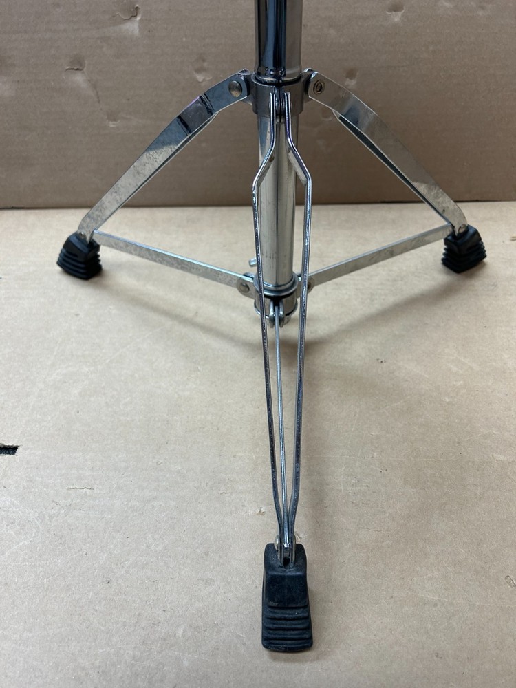 Drum Throne (stuck in position) 22" height