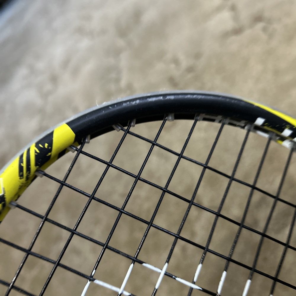 Mor Squash Racquet Morph 125g 100% Carbon Needs Grip