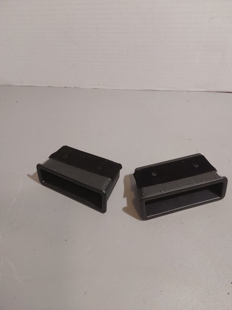 2007 Mercury Mariner Storage Bin