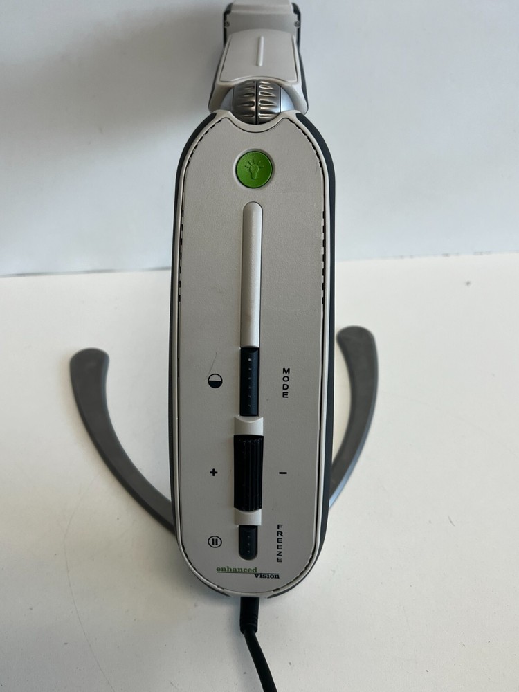 Enhanced Vision Transformer Magnifier TR2UEA - Read Condition