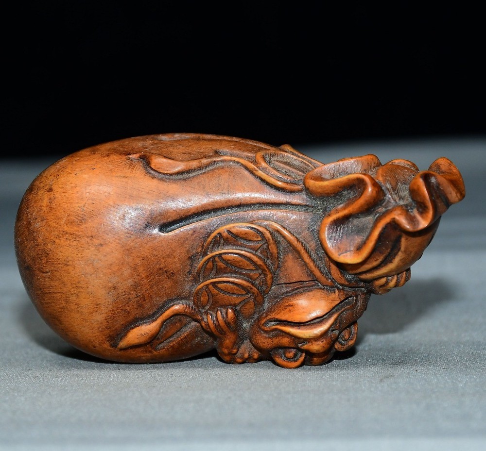 Exquisite Small Leaf Boxwood Golden Toad Handle