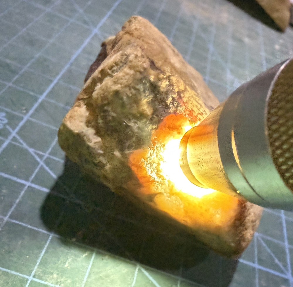 362g Burmese natural jade Rough Stone,老坑翡翠原石