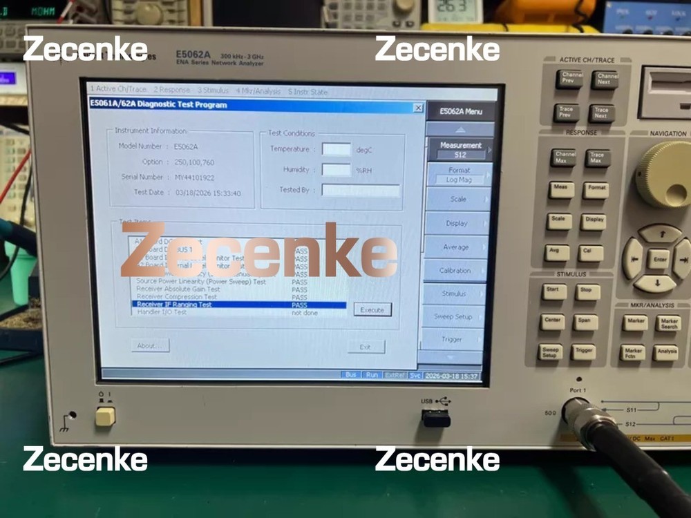 KEYSIGHT / Agilent E5062A 300kHz-3GHz Vector network Analyzer/used