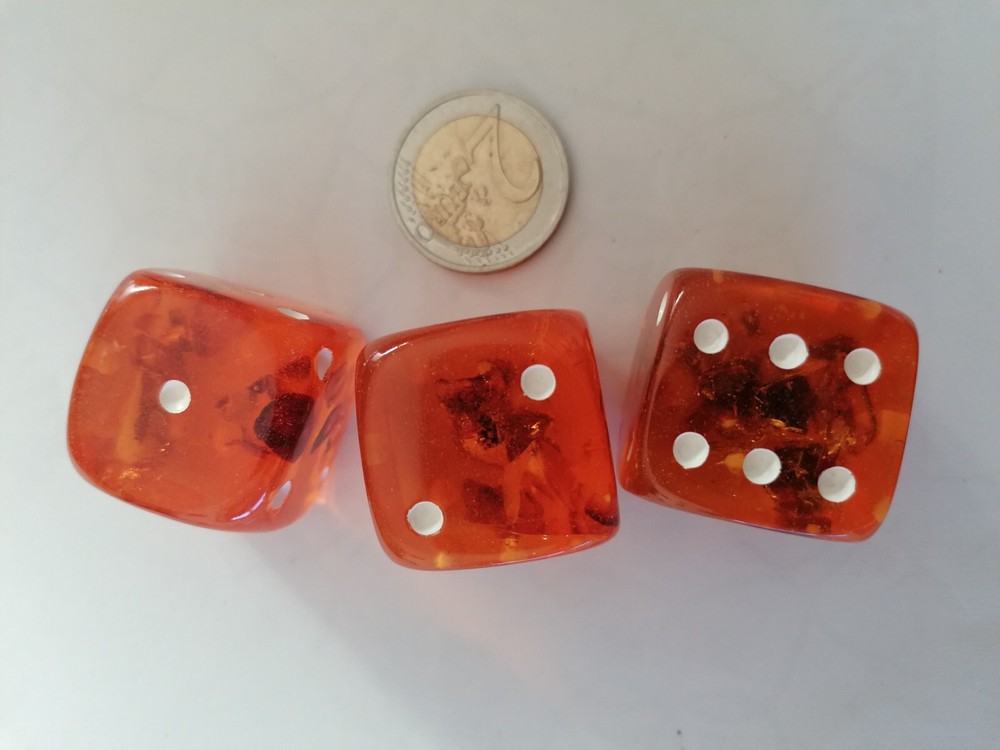 3 HANDMADE BALTIC AMBER Dice