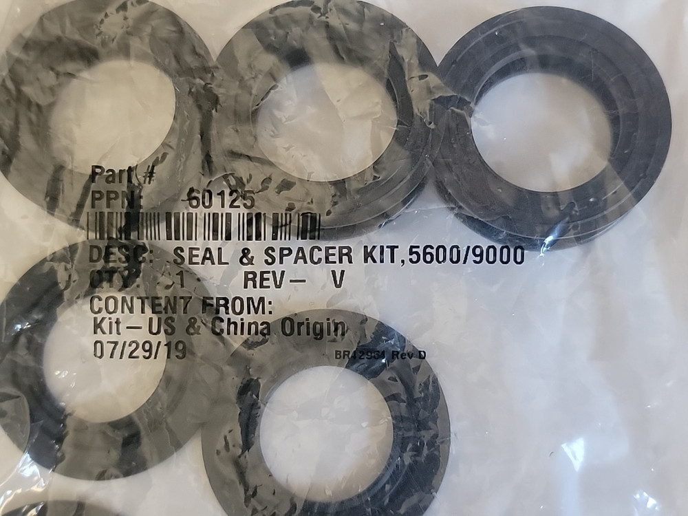 Fleck 5600 Seal & Spacer Kit P/N 60125 - NEW READ